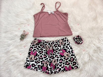Pijama premium de tela afelpada 🛏️ — La más suave que vas a tener